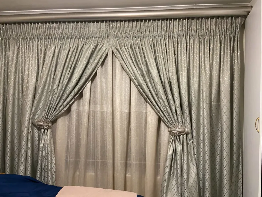Curtains and blinds installed in Plattekloof