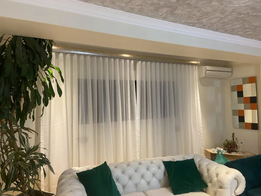 Curtains and blinds installed in Oranjezicht