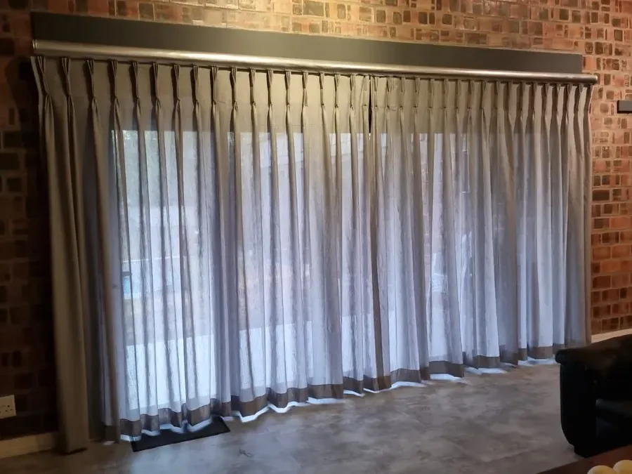 Curtains and blinds installed in Langa